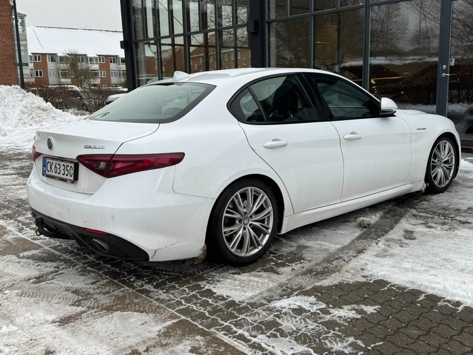 Alfa Romeo Giulia 2,0 T 280 Veloce TI aut. Q4 4d