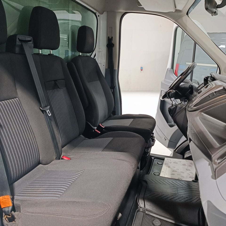 Ford Transit 350 L3 Chassis 2,0 TDCi 170 Trend H1 FWD