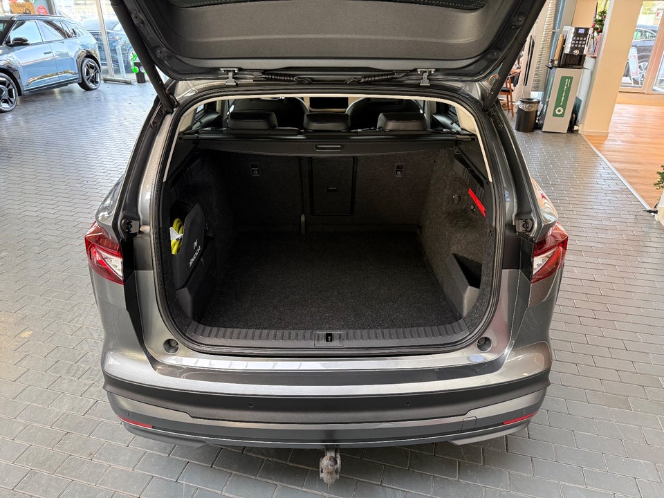 Skoda Enyaq 80 iV Suite 5d