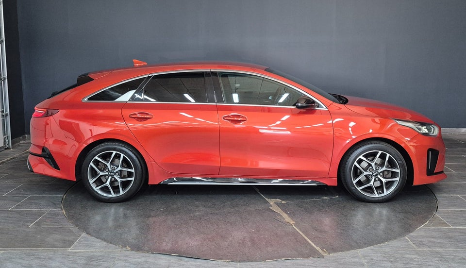 Kia ProCeed 1,4 T-GDi GT-Line DCT 5d