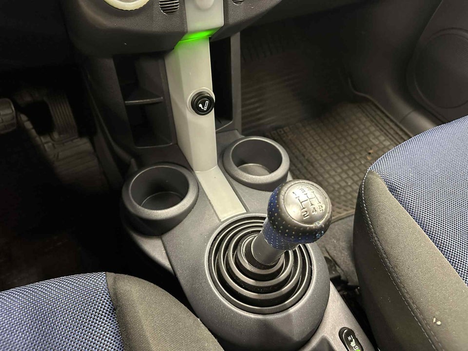 Mitsubishi Colt 1,3 Cash 5d