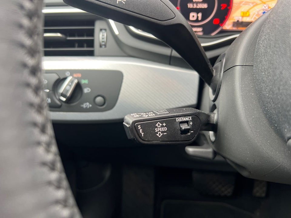 Audi A4 40 TFSi Sport S-tr. 4d