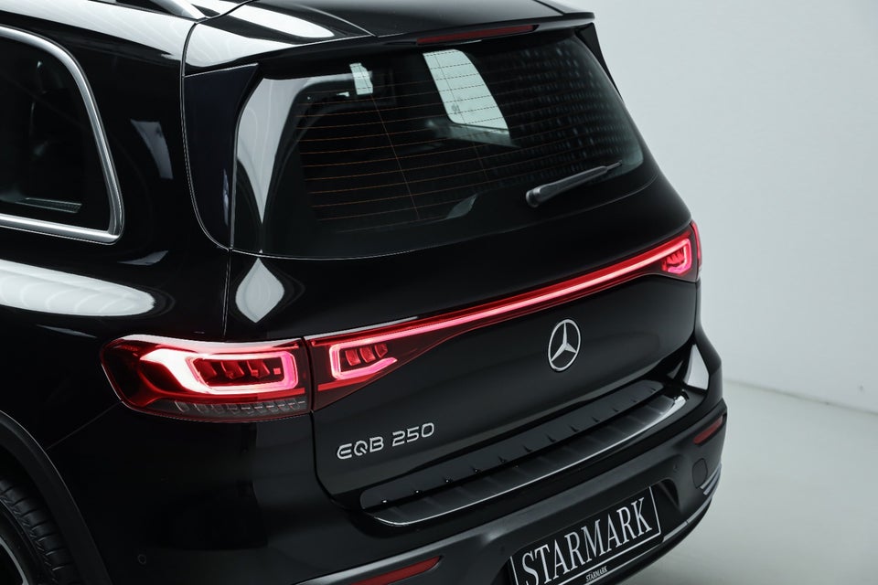 Mercedes EQB250 Progressive 7prs 5d