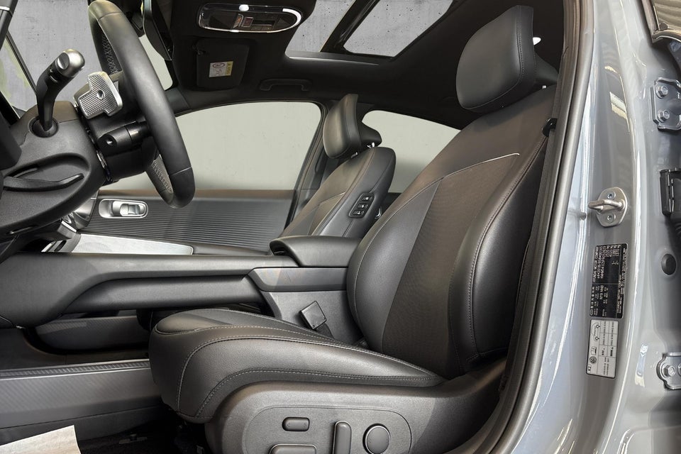 Hyundai Ioniq 6 77 Ultimate AWD 4d
