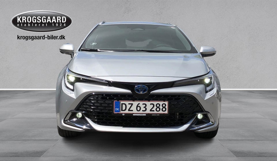 Toyota Corolla 1,8 Hybrid Style Touring Sports e-CVT 5d
