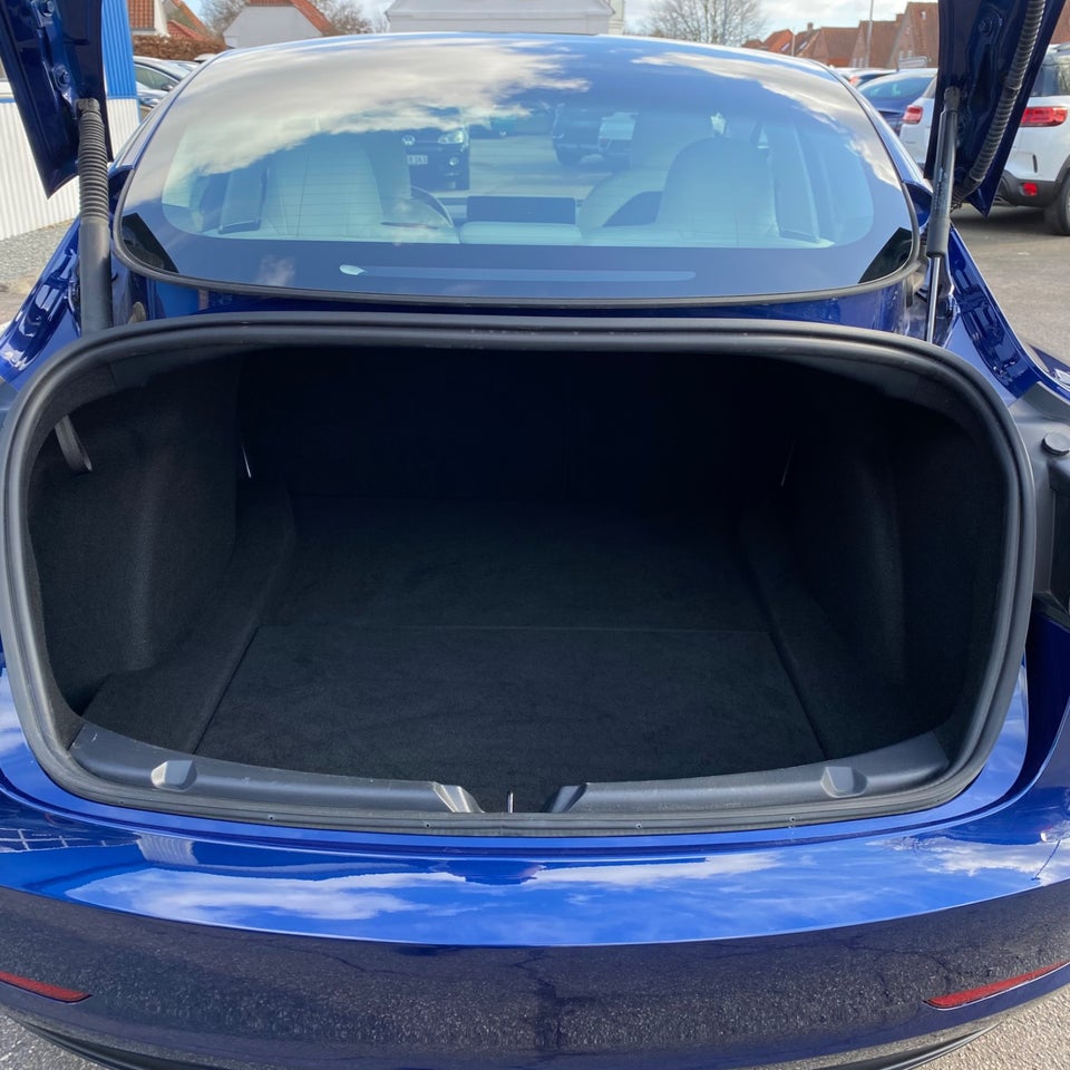 Tesla Model 3 Performance AWD 4d