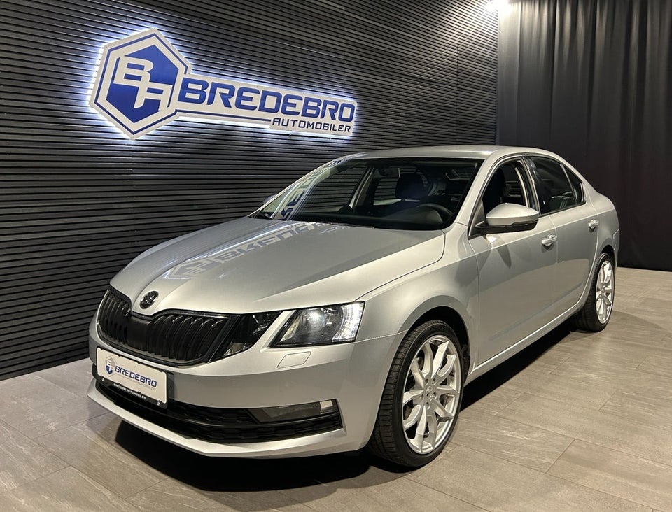 Skoda Octavia 1,6 TDi 115 Style 5d