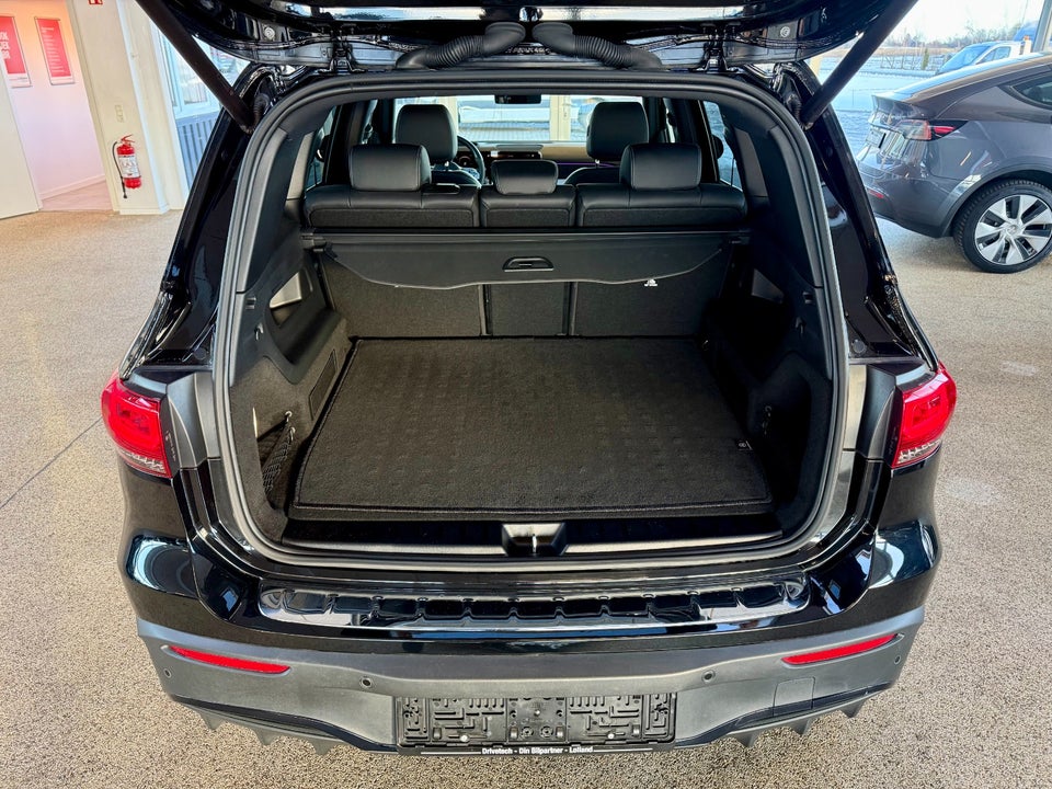 Mercedes EQB350 AMG Line 4Matic 5d