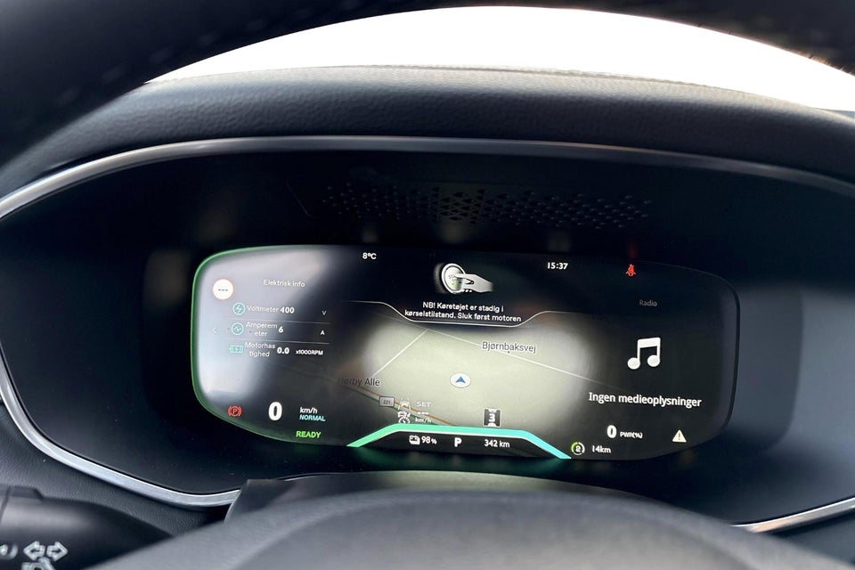 MG Marvel R Performance 5d