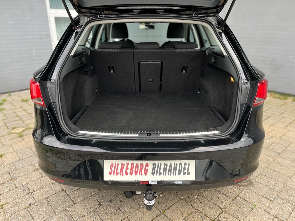 Seat Leon 1,6 TDi 105 Reference ST 5d