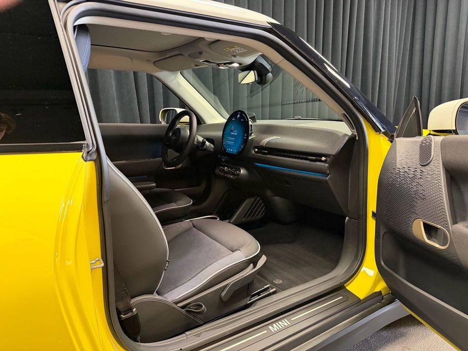 MINI Cooper SE Classic Trim M 3d