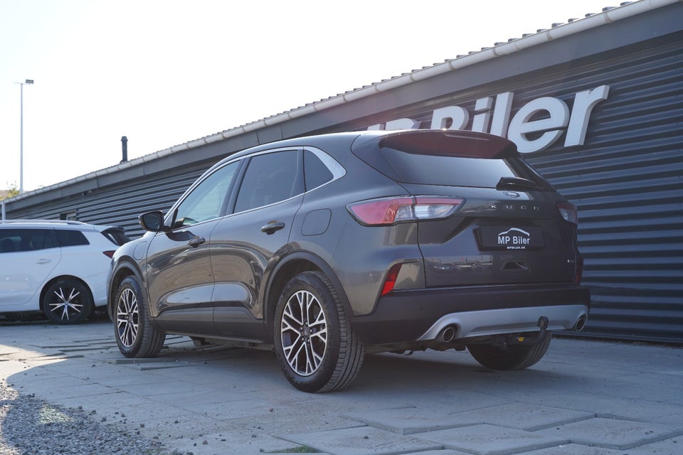 Ford Kuga 2,5 PHEV Titanium X CVT 5d