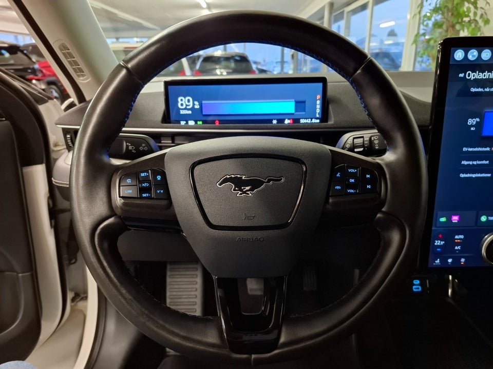 Ford Mustang Mach-E 75 Standard Range 5d