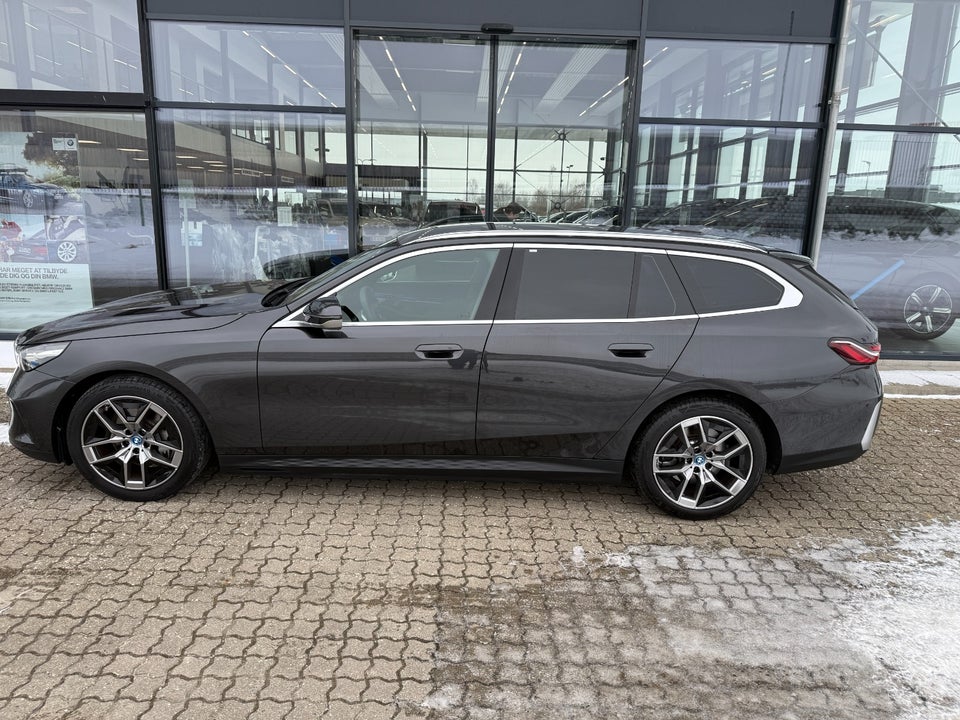 BMW i5 eDrive40 Touring Sport Line 5d