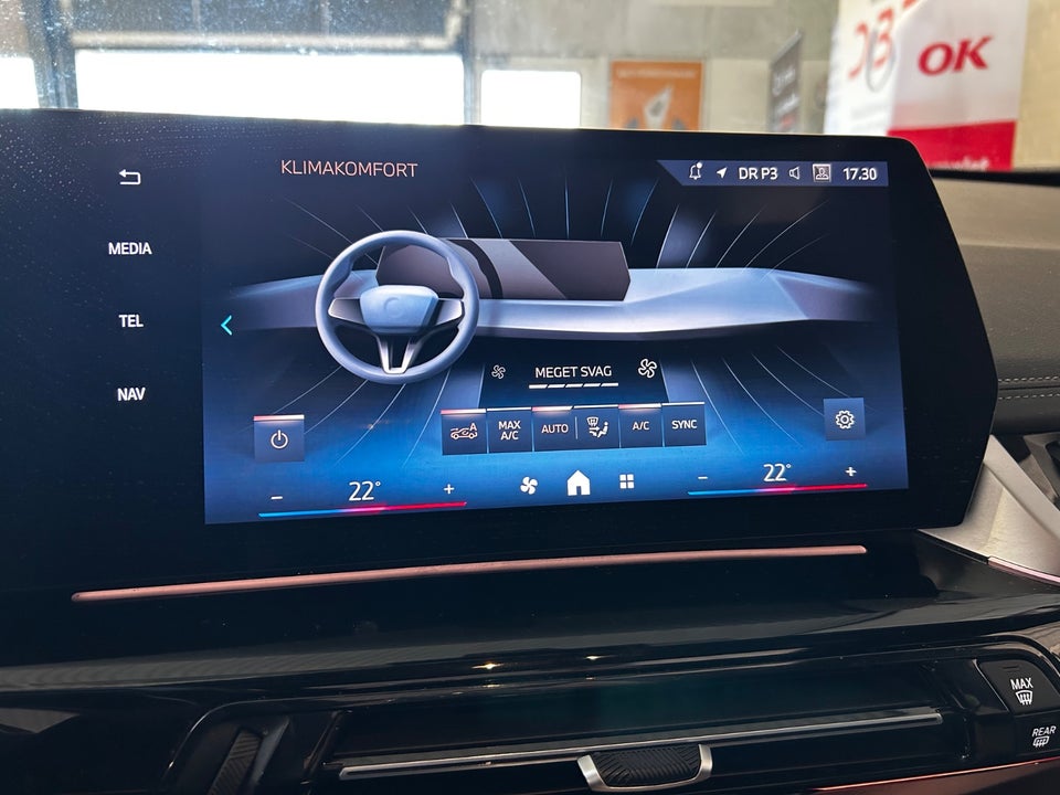 BMW iX1 eDrive20 X-Line 5d