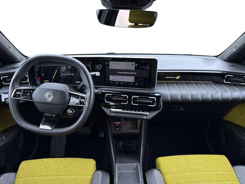 Renault 5 E-Tech 52 Iconic 5d