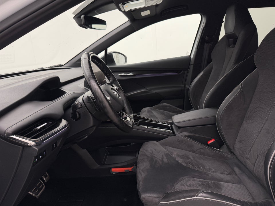 Skoda Enyaq 80 iV Sportline 5d