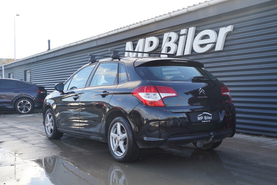 Citroën C4 1,4 VTi Attraction 5d