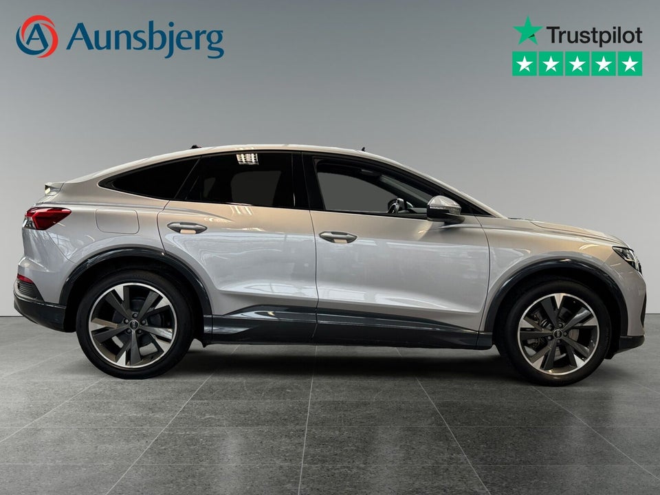 Audi Q4 e-tron 45 Advanced Sportback quattro 5d