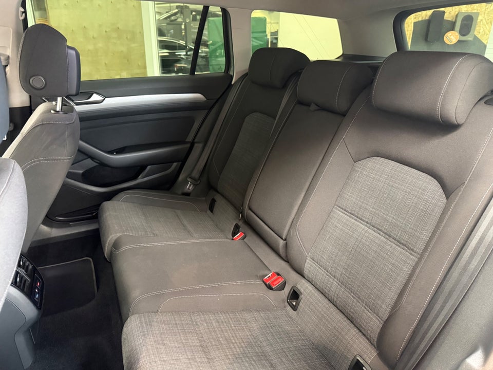 VW Passat 2,0 TDi 150 Business+ Variant DSG 5d