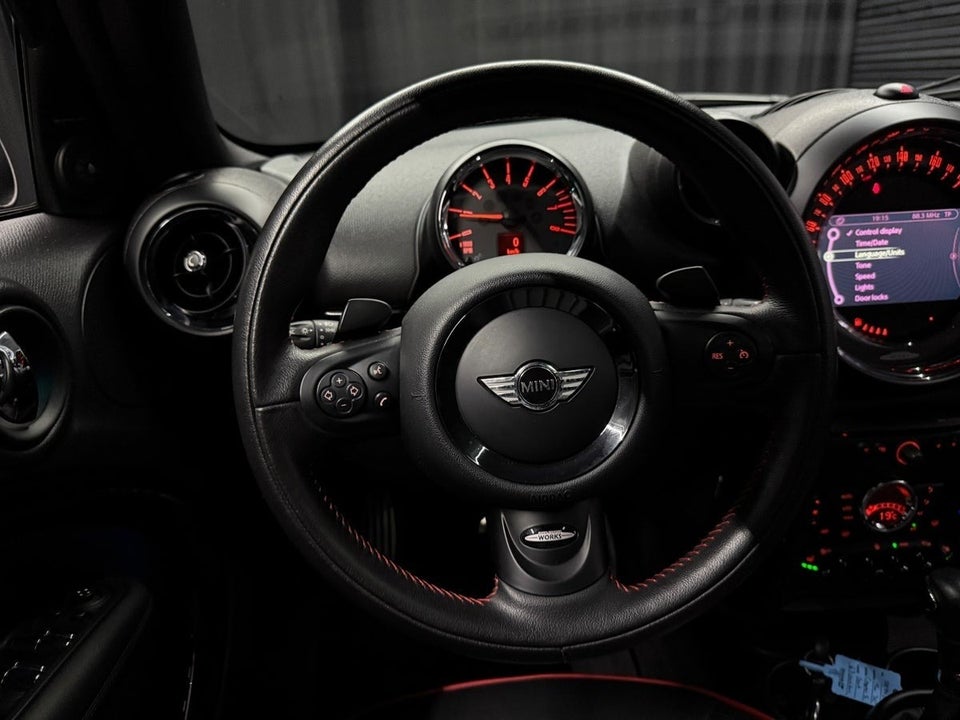 MINI Countryman Cooper S 1,6 JC Works aut. ALL4 5d