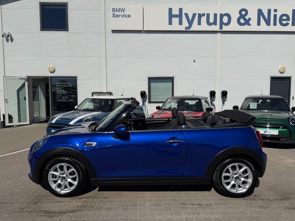 MINI Cooper 1,5 Essential Cabriolet aut. 2d