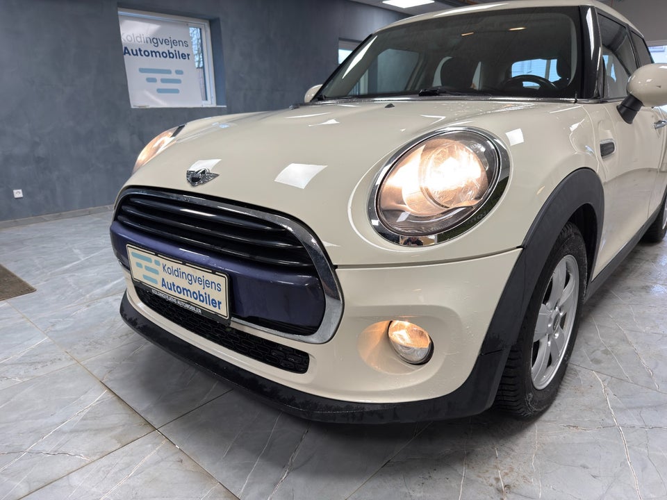 MINI Cooper 1,5 5d
