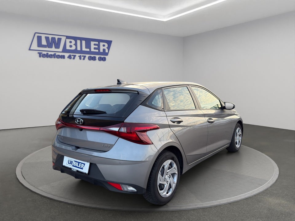 Hyundai i20 1,0 T-GDi Essential DCT 5d