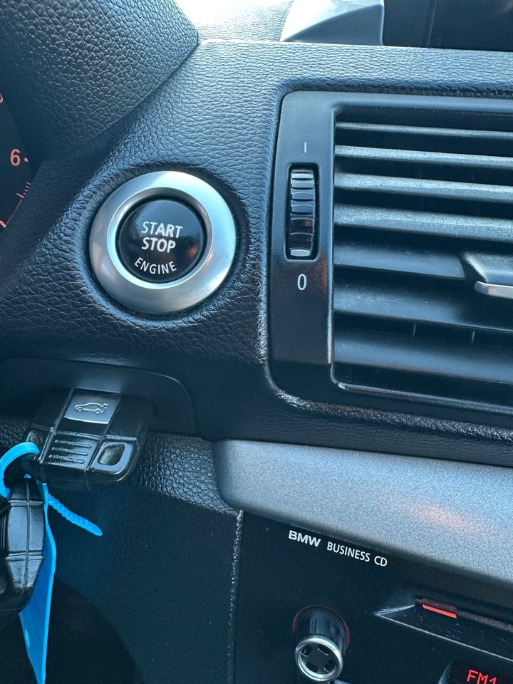 BMW 118i 2,0 Advantage 3d