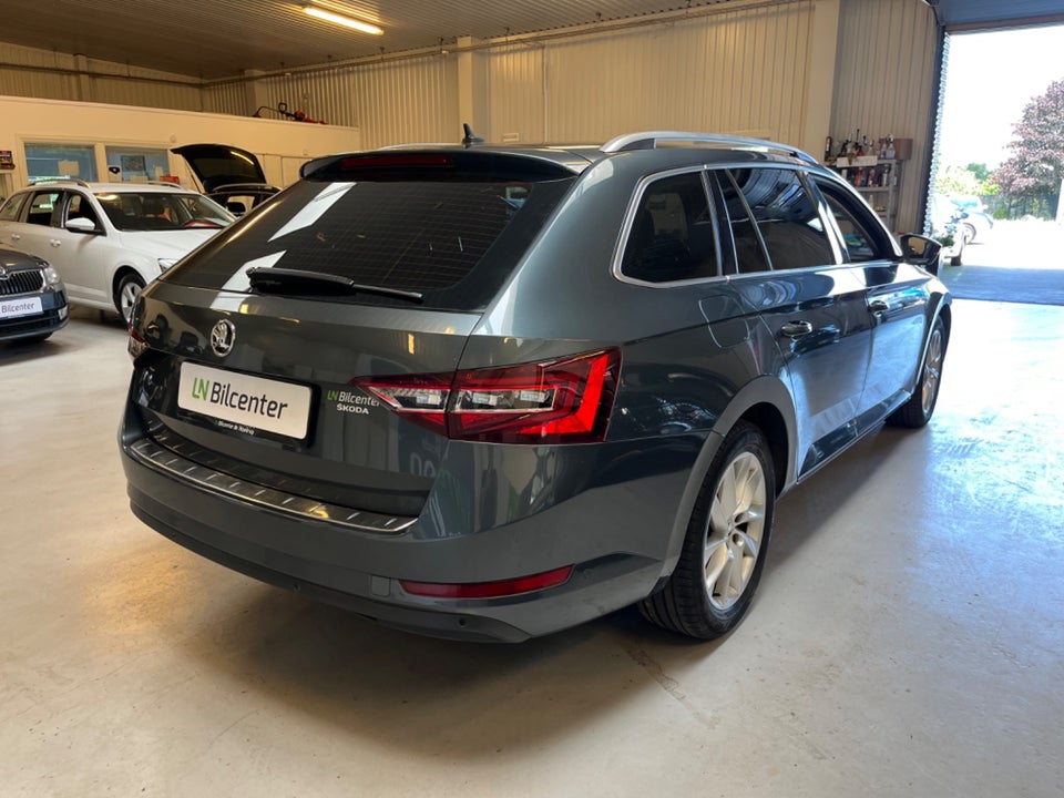 Skoda Superb 1,4 TSi 150 Style Combi DSG 5d