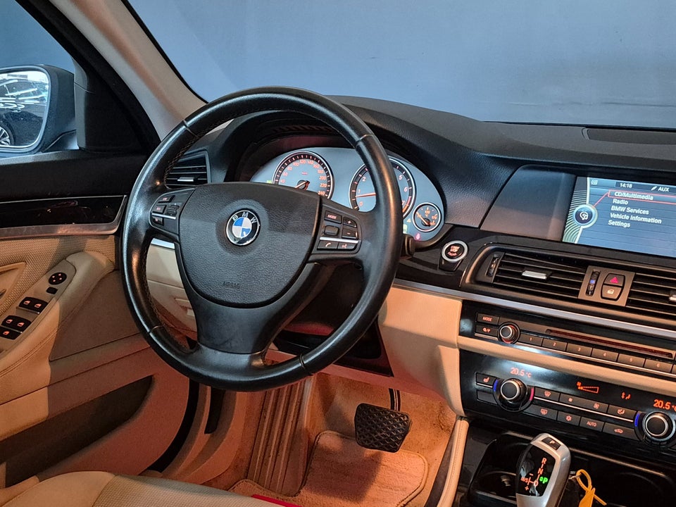 BMW 523i 3,0 aut. 4d