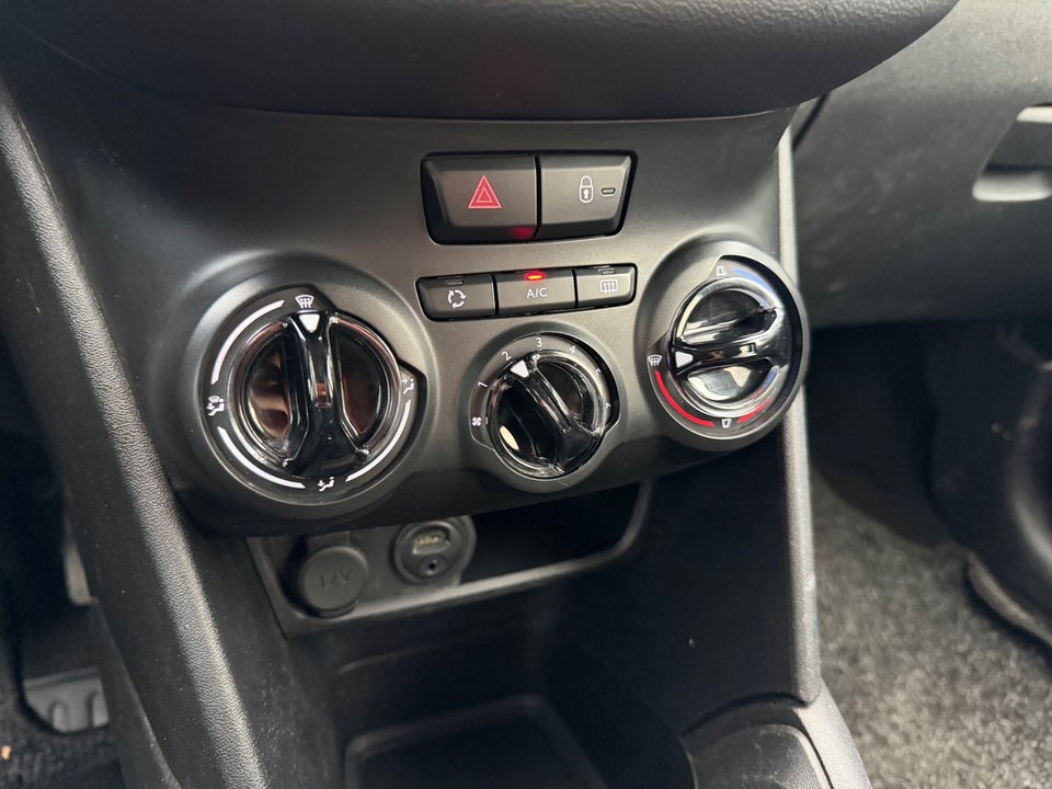 Peugeot 208 1,6 e-HDi 92 Active 5d