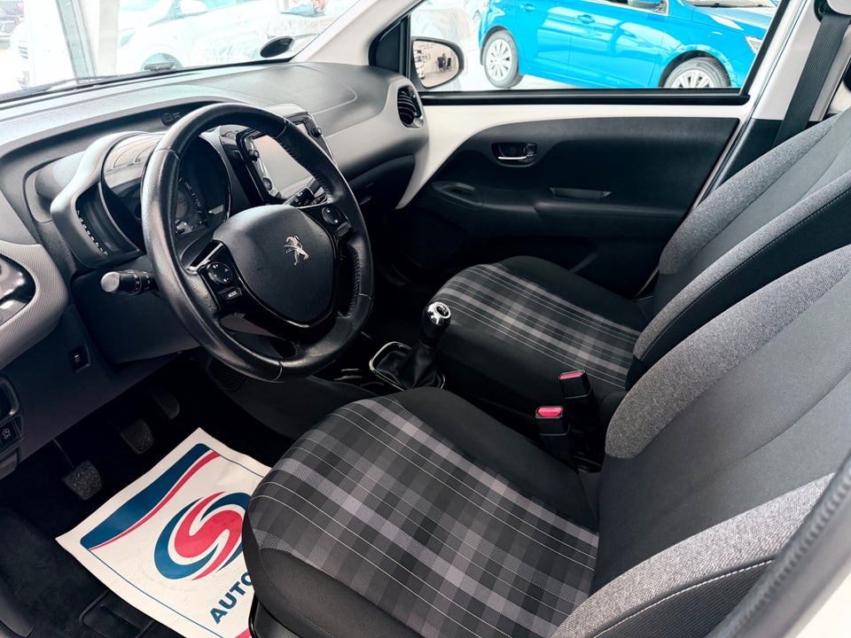 Peugeot 108 1,0 e-VTi 72 Allure+ 5d