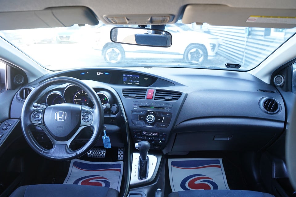 Honda Civic 1,8 i-VTEC Sport aut. 5d