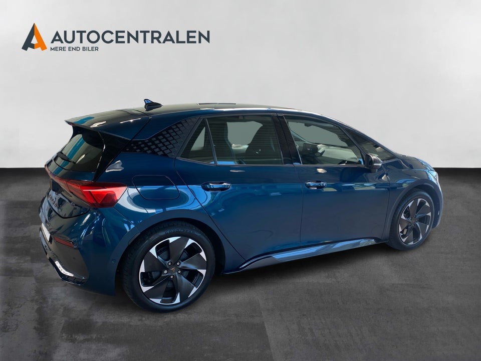 Cupra Born 77 e-Boost Dinamica Pack High 5d