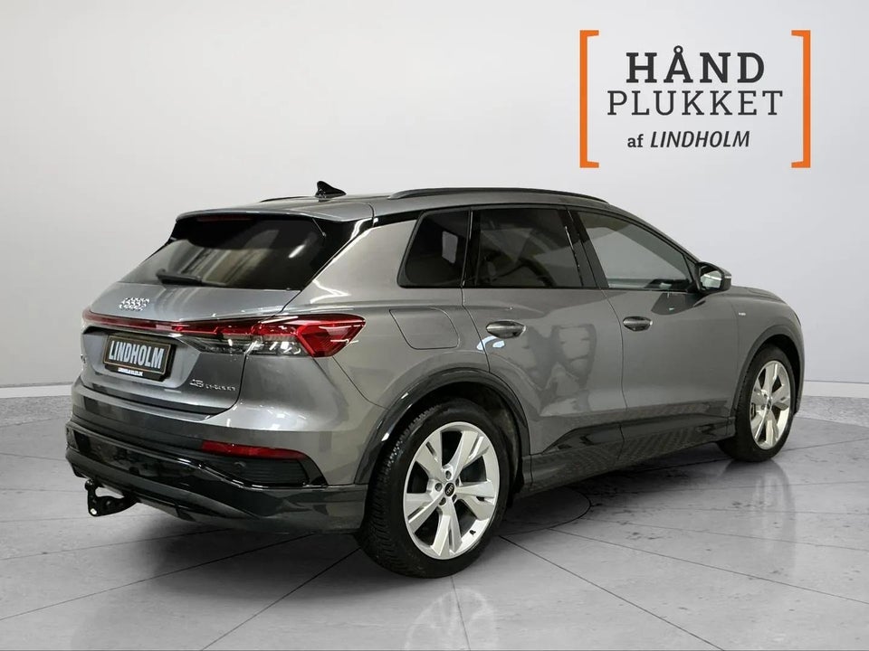 Audi Q4 e-tron 45 S-line 5d
