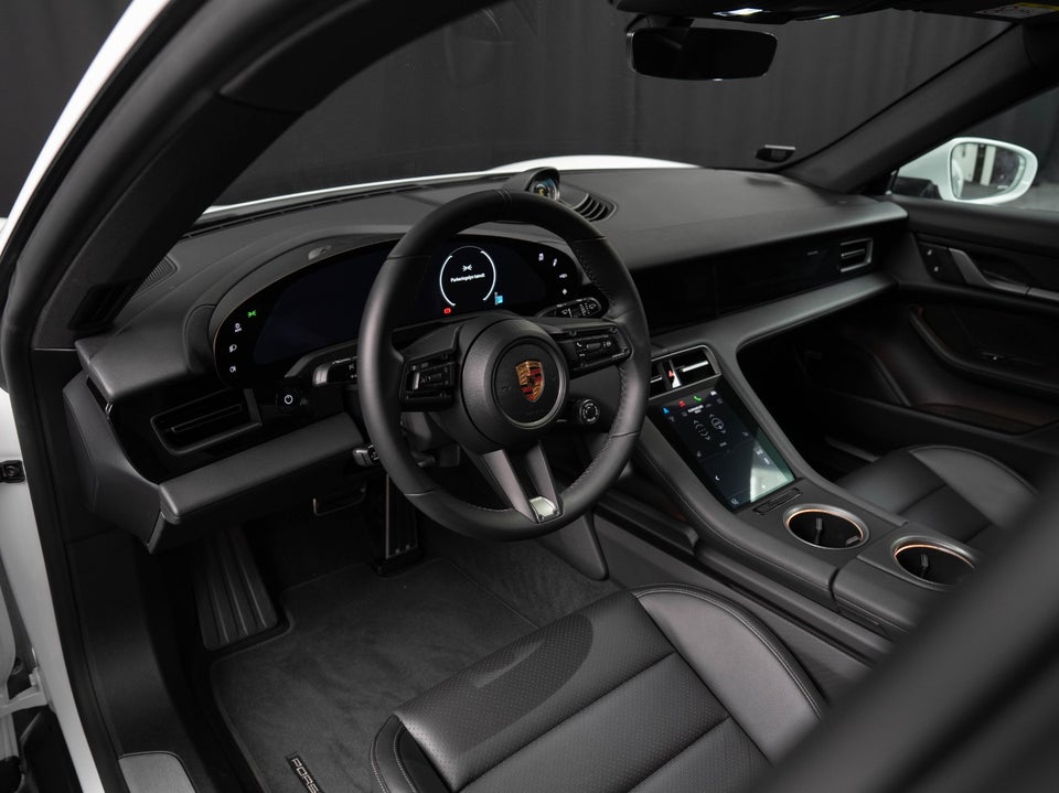 Porsche Taycan 4S Performance+ Cross Turismo 5d