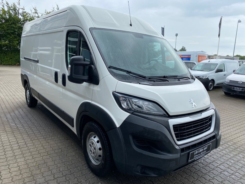 Peugeot Boxer 335 2,0 BlueHDi 163 L3H2