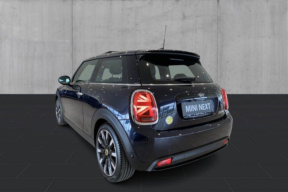 MINI Cooper SE Maximise 3d