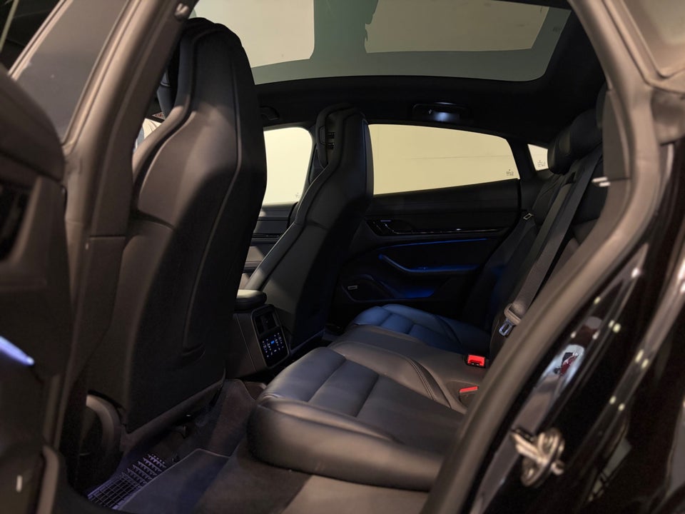 Porsche Taycan 4S Performance+ 4d