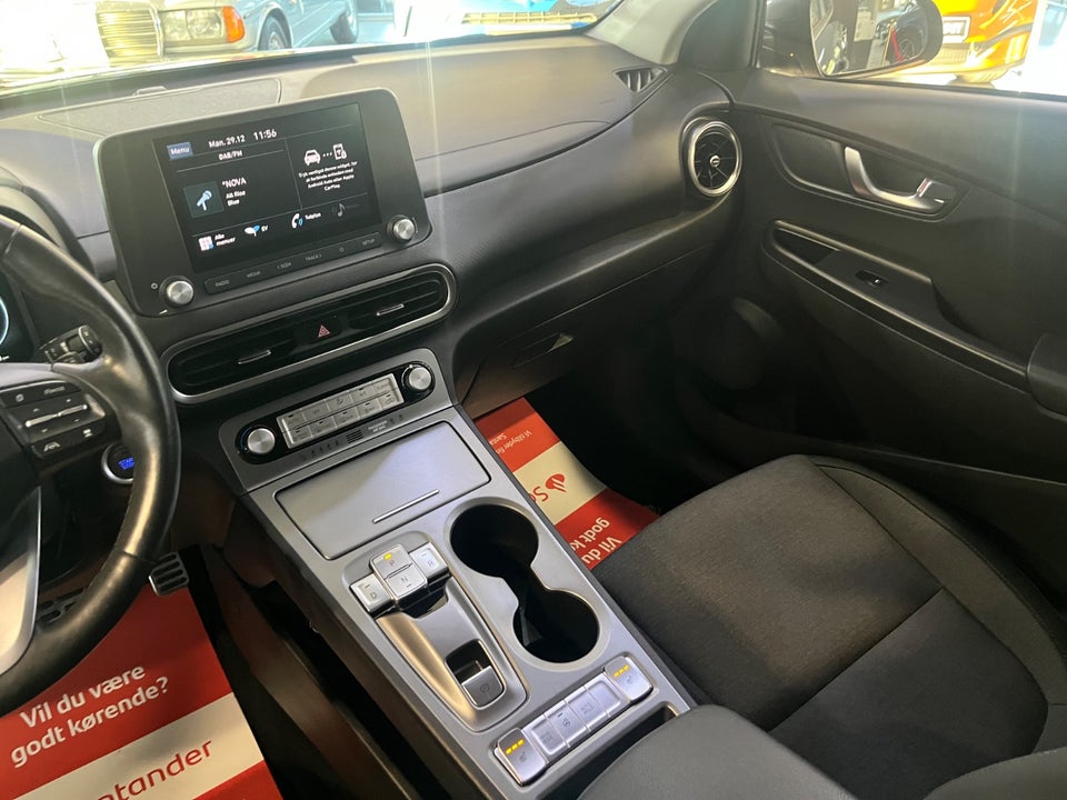 Hyundai Kona 39 EV Select 5d