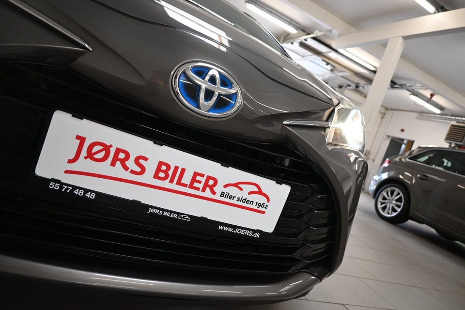 Toyota Yaris 1,5 Hybrid H2 Premium e-CVT 5d