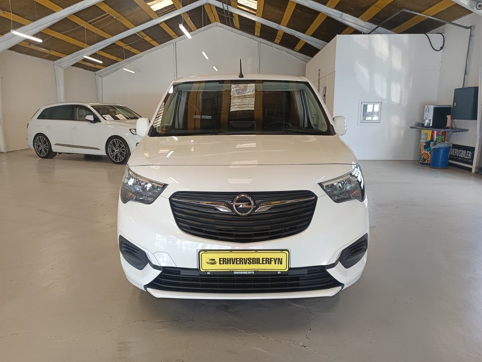 Opel Combo 1,2 T 110 Enjoy L1V1