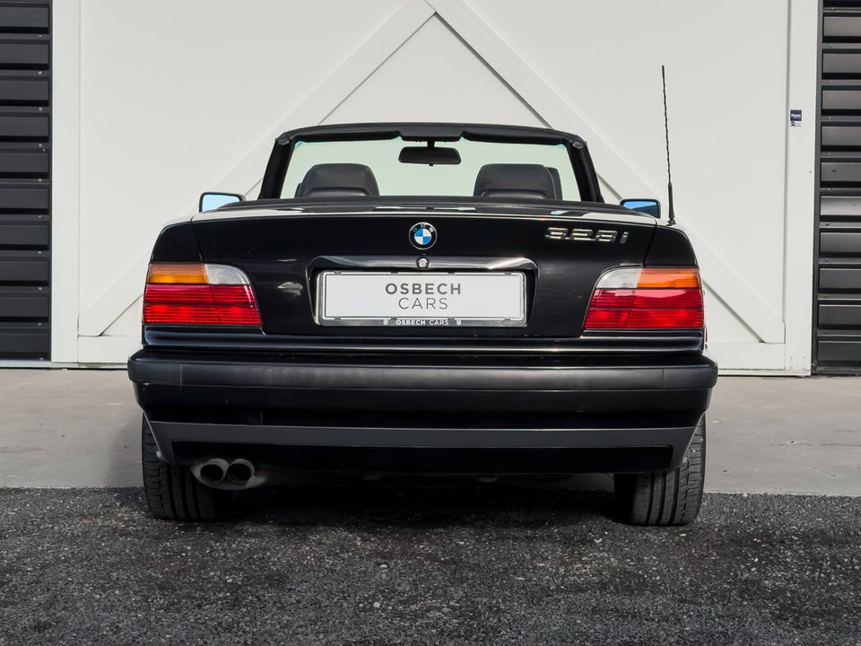 BMW 328i 2,8 Cabriolet aut. 2d