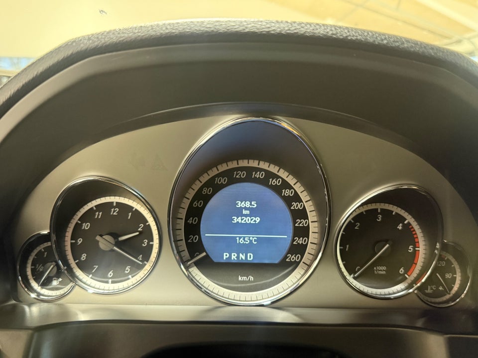 Mercedes E350 3,0 CDi AMG Line Coupé aut. BE 2d