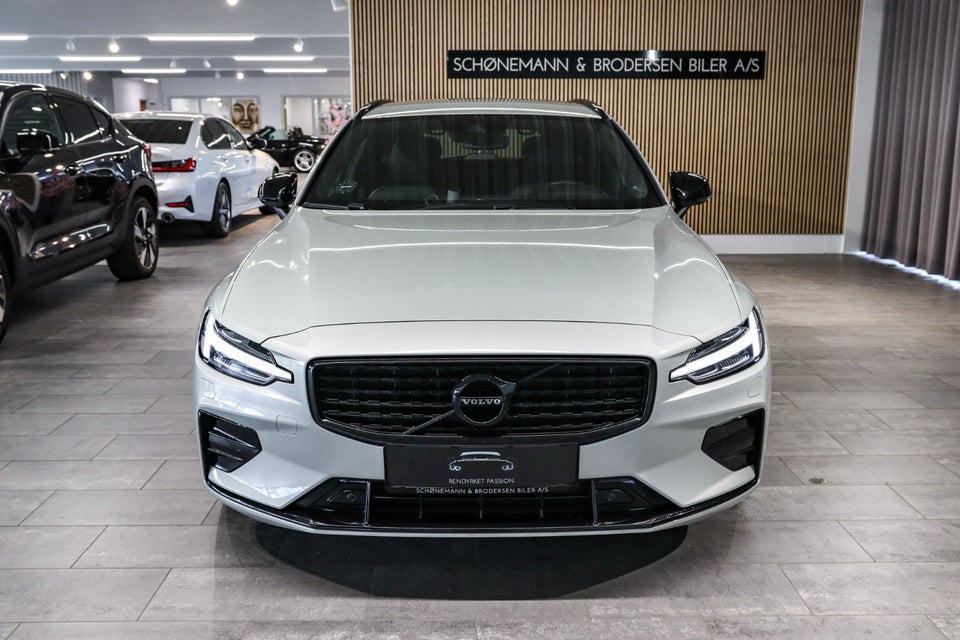 Volvo V60 2,0 B4 197 R-Design aut. 5d