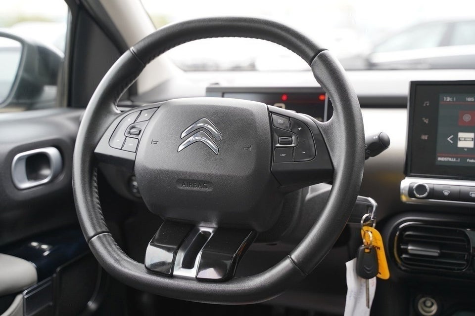 Citroën C4 Cactus 1,6 BlueHDi 100 BlackLine 5d