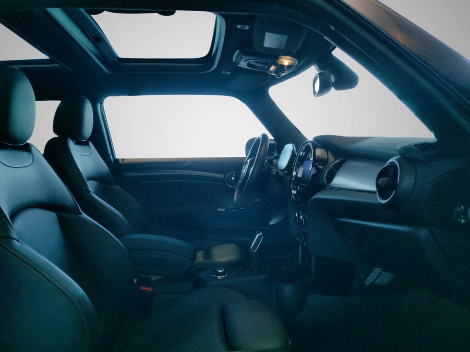 MINI Cooper SE Yours Trim 3d