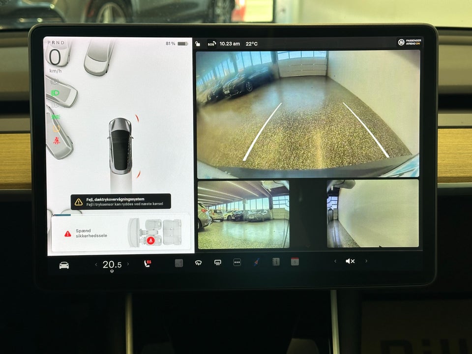 Tesla Model 3 Long Range AWD 4d