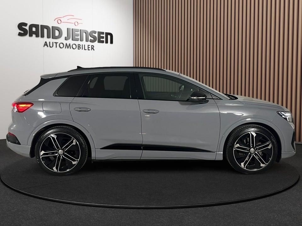 Audi Q4 e-tron 50 S-line quattro 5d